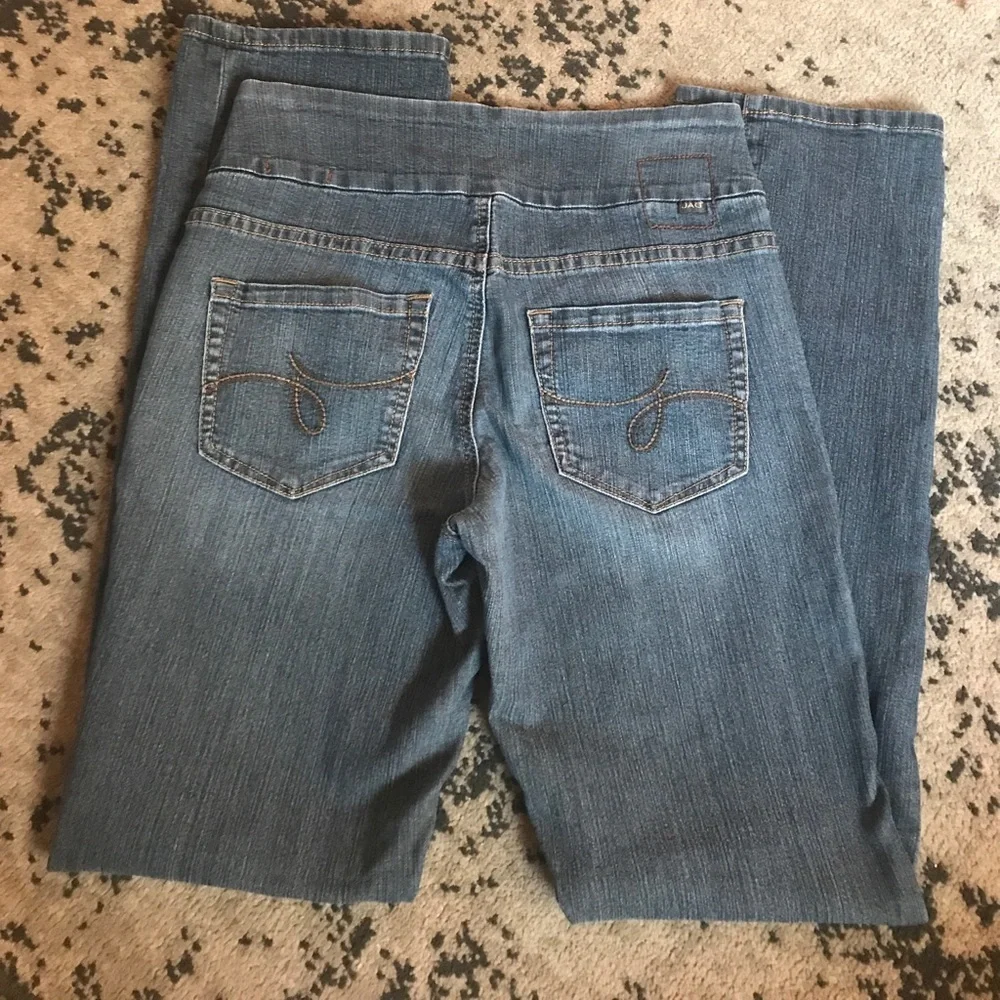 Final Price Pull On Boot Leg Jeans